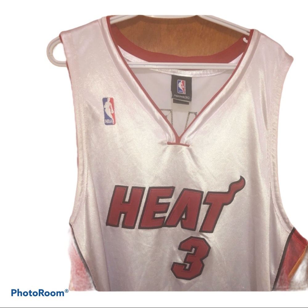 Dwyane Wade Mens Basketball Jersey Size 52